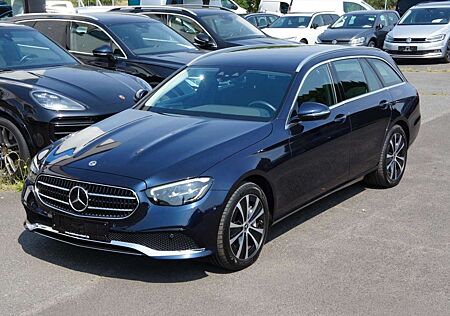 Mercedes-Benz E 300 de Avantgarde*ACC*AHK*WIDE*KAM*APP*DAB*18Z
