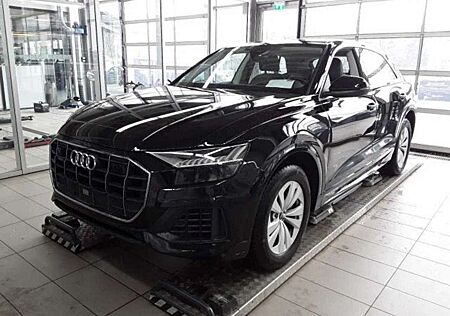 Audi Q8 55 TFSI e quattro 280(381) kW(PS) tiptronic