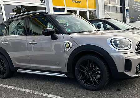 Mini Cooper S Countryman Cooper SE Countryman COUNTRYMAN+Plug-In+Hybrid+S+E+All4+Aut.