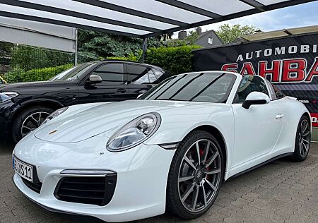 Porsche 911 Targa 4 *PDK*DEUTSCH*BOSE*RFK*SHZ*BI-XE*PASM