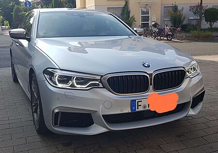 BMW 550 M550i+xDrive+Aut. fast Voll.