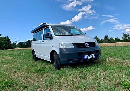 VW T5 Kombi Volkswagen Transporter