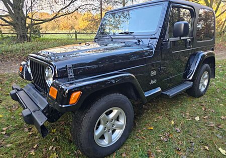 Jeep Wrangler 4.0 Sahara Automatik