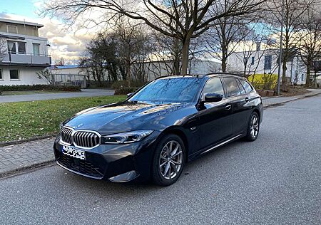 BMW 320 e Touring M Sport LCI DAP HUD AHK PA Navi LED