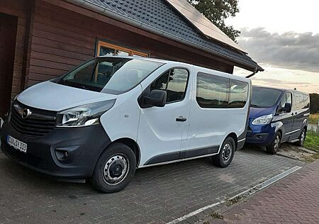 Opel Vivaro Combi 1.6 BiTurbo CDTI