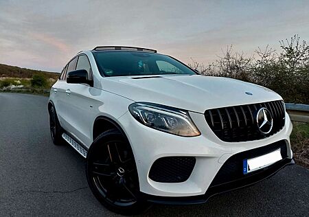 Mercedes-Benz GLE 350 d Coupe 4Matic 3xAMG Pano Luft Top Zustand