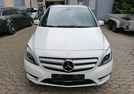 Mercedes-Benz B 180 CDI / Euro 5 / Xenon / 2-Hand
