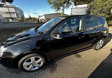 VW Golf Volkswagen United