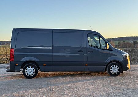 Mercedes-Benz Sprinter 214 CDI Kompakt HA 7G-TRONIC Plus