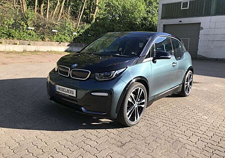 BMW i3 s Wärmepumpe Sitzheizung LED-Scheinwerfer