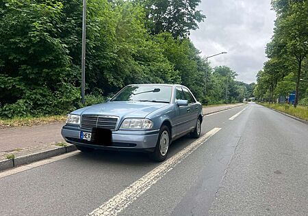 Mercedes-Benz C 180 Elegance old Timer