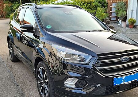 Ford Kuga 2.0 TDCi 4x4 Aut. ST-Line, AHK, HU neu