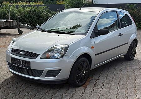 Ford Fiesta 1.3 Ambiente*KLIMA*EUR4*TÜV/ASU NEU*TOP*