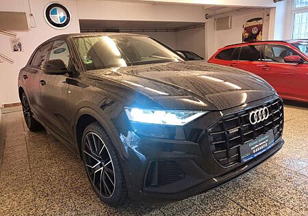 Audi Q8 45 TDI quattro S Line Plus/Panorama/22"