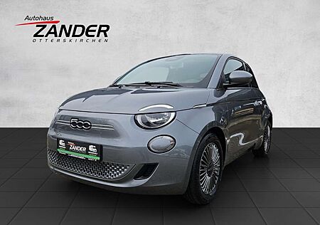 Fiat 500 e Icon Panoramadach,Navi,Rückfahrkamera