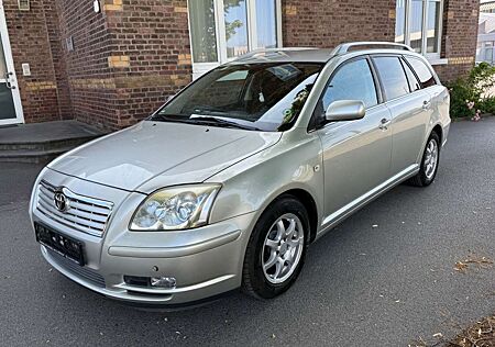 Toyota Avensis Combi/Euro4/Tüv Neu/Klima/AHK