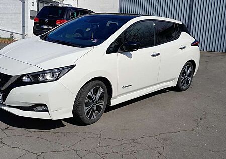 Nissan Leaf 40 kWh N-Connecta