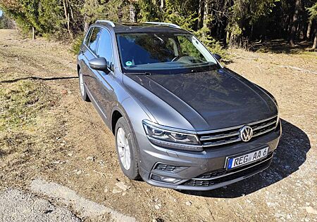 VW Tiguan Volkswagen 2.0 TDI SCR 4Motion DSG Comfortline