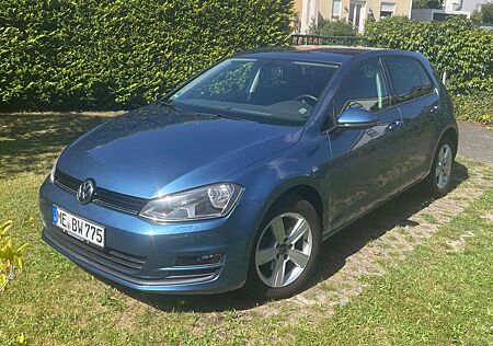 VW Golf Volkswagen 1.2 TSI BlueMotion Technology Trendline