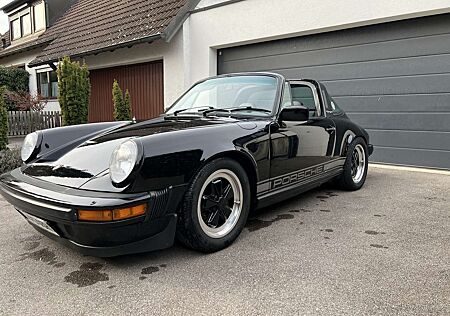 Porsche 911 Targa 3.0 SC alles NEU!!!