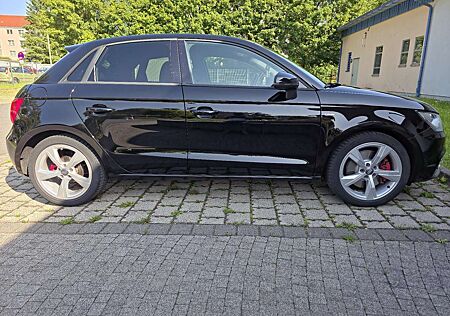 Audi A1 gebraucht kaufen Audi A1 S line Sportpaket