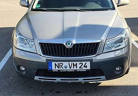 Skoda Octavia Combi 2.0 TDI DPF 4x4 Scout