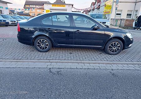 Skoda Octavia 1.8 TSI TUV/NEU 12 Monate Garantie Auf Wunsch