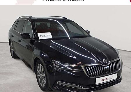 Skoda Superb Combi Premium PANO LEDER ACC