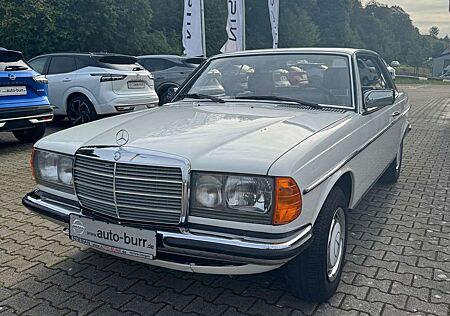 Mercedes-Benz 230 gebraucht kaufen Mercedes-Benz 230 CE Original 76513km 100 kW (136 PS), Schalt. 4-...