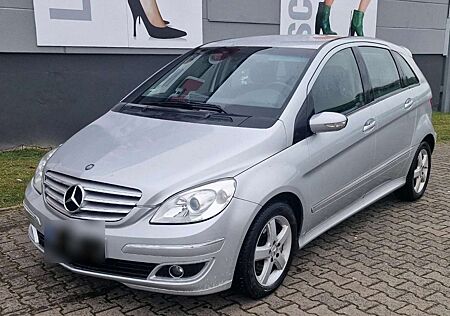 Mercedes-Benz B 200 Turbo
