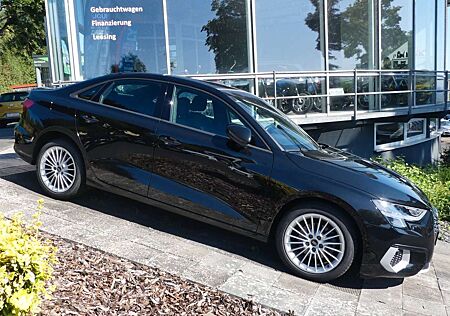 Audi A3 Limousine 35 TDI advanced, Navi, RF Kamera,