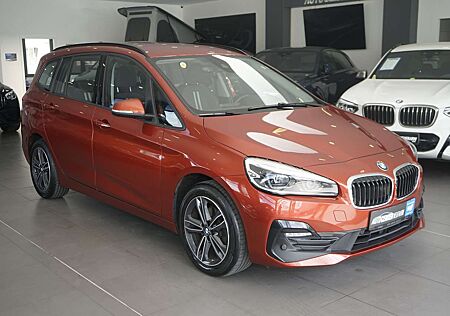 BMW 216 Sport Line+NAVI+KAMERA+TEMPOMAT+SITZHEIZUNG