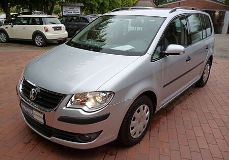 VW Touran Volkswagen Conceptline