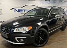 Volvo XC 70 XC70 D5 AWD Aut. LEDER*NAVi*Xenon*AHK*VOLL