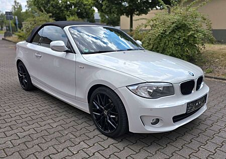 BMW 118 i Cabrio LEDER-PDC-TEMPO-SCHECKHEFTGEPFLEGT