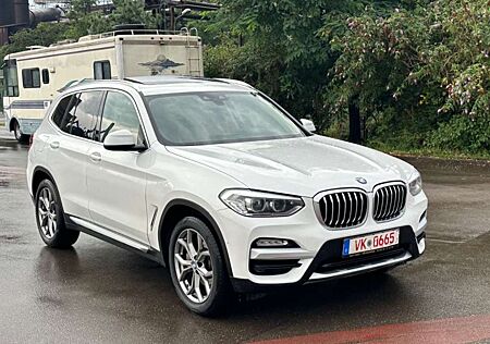 BMW X3 xDrive 30i*X-LINE*LEDER*NAV*LED*PANO*HUD*1.HD