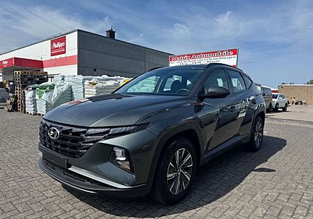 Hyundai Tucson gebraucht kaufen Hyundai Tucson Select 2WD, Navi , Klima , Kamera , E6