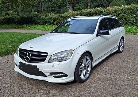 Mercedes-Benz C 200 Kombi CGI AVANGARDE AMG LINE