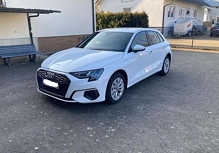Audi A3 Sportback Plug-in-Hybrid 40 TFSIe Sportback S t