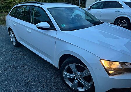 Skoda Superb III Combi Diesel 1.6 TDI 1.Hand