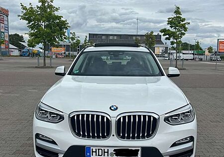 BMW X3 xDrive20d xLine ACC.HUD.AHK.PANO.360KAM