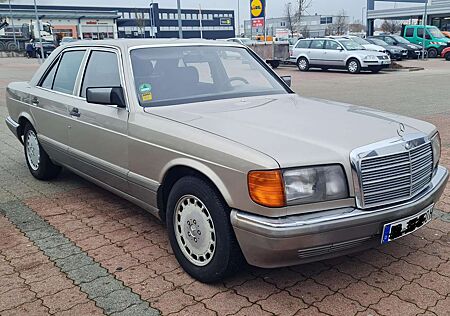 Mercedes-Benz 300 SE
