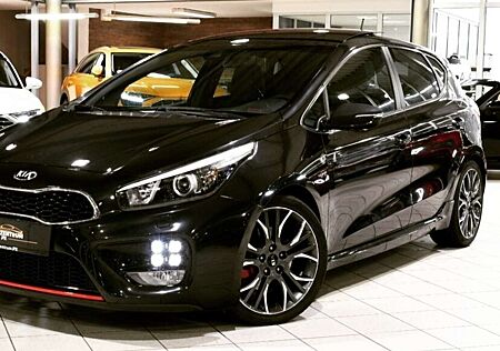 Kia Cee'd Ceed / 1.6 T-GDI GT-Challenge