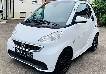 Smart ForTwo coupe. Alufelgen . Scheckheft. TOP Gepflegt