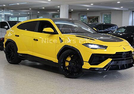 Lamborghini Urus PERFORMANTE"VOLL CARBON AUSSEN+INNEN"B&O"