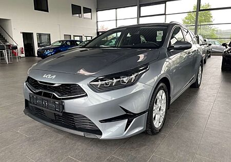 Kia XCeed Ceed SW / cee'd SW 1.5 LED Kamera ACC AHK APP Connect SitzHZG Totwink