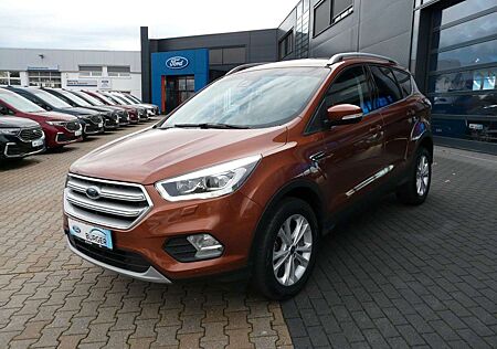 Ford Kuga gebraucht kaufen Ford Kuga Titanium *Bi-Xenon*Navi*Kamera*