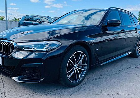 BMW 530 dA xDrive M Sport Standhzg AHK ACC Navi LED