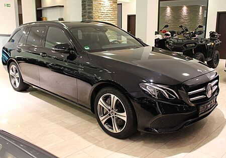 Mercedes-Benz E 400 d T 4Matic Night Voll Top SH Junge Sterne