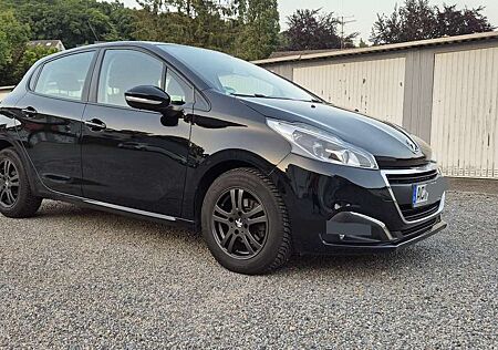 Peugeot 208 PureTech 82 Active